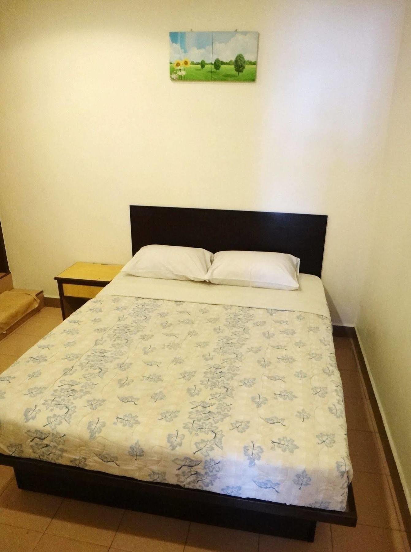Galaxy Inn לומוט מראה חיצוני תמונה